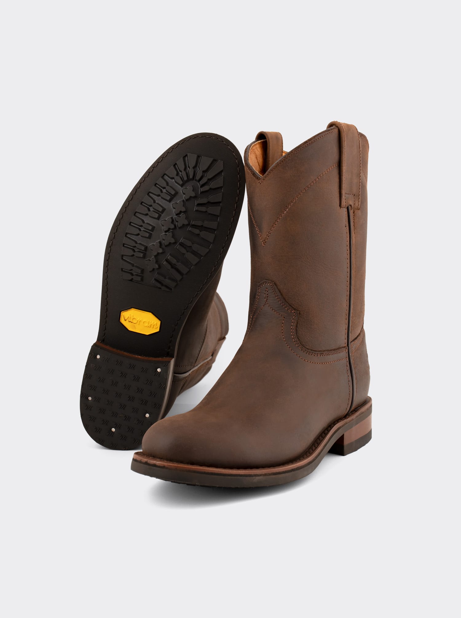 Men's Leather Roper Boot with Oil-Resistant Vibram Sole Brown