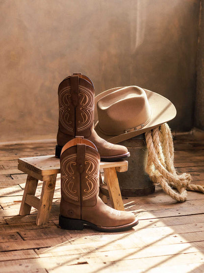 Rodeo Oval Boot with Lightweight Sole for Work Crazy Brown 1546