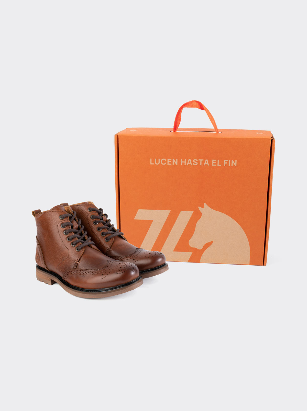 Wingtip Lace-Up Boot in Challenger Caoba Style 7001