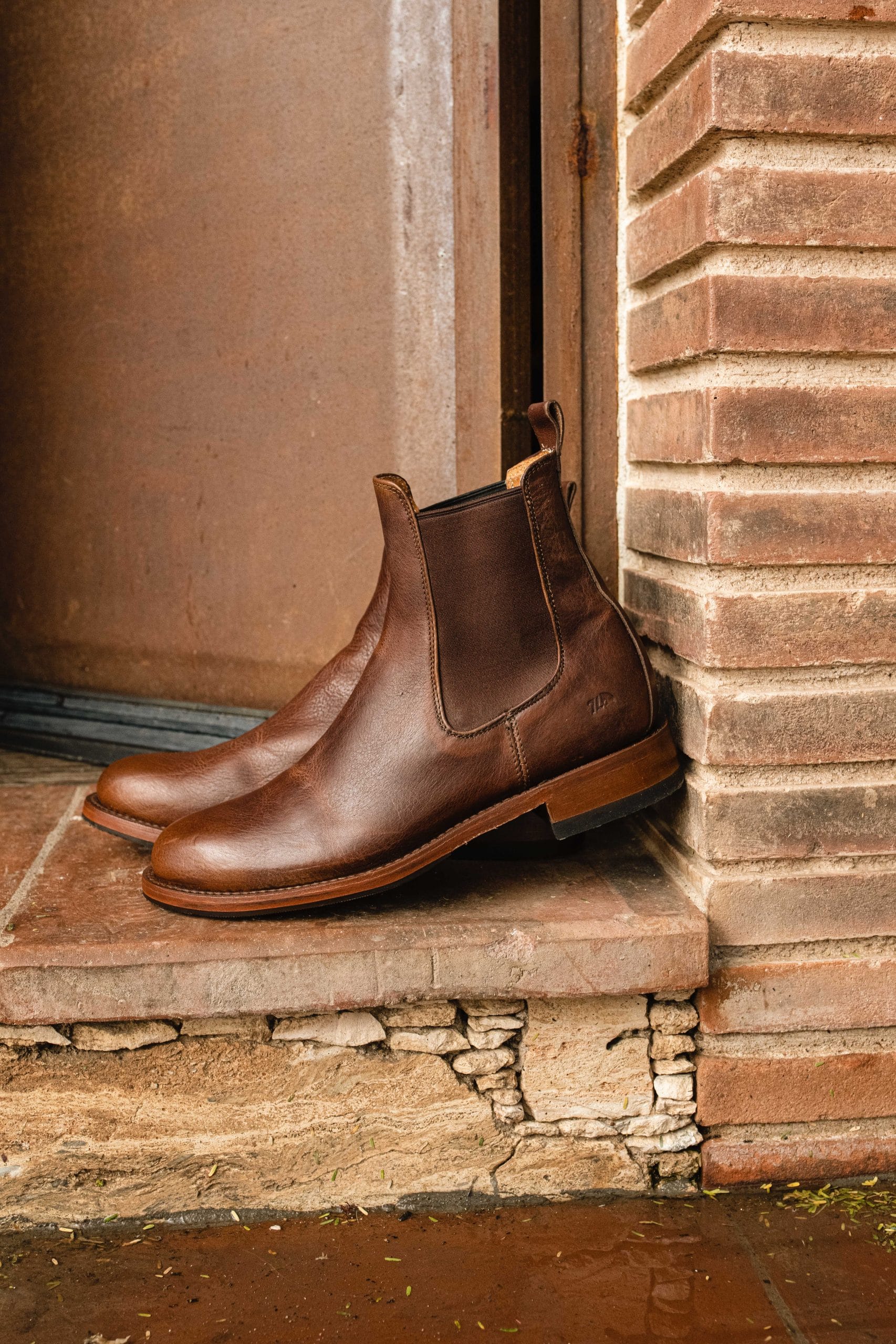 Men’s Leather Chelsea Boot with Slip-Resistant Sole Whiskey Paddock Style 6206