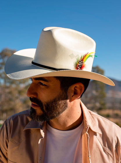 Sombrero Vaquero Unisex Estilo Silverado con Pluma Telar Master 1000X
